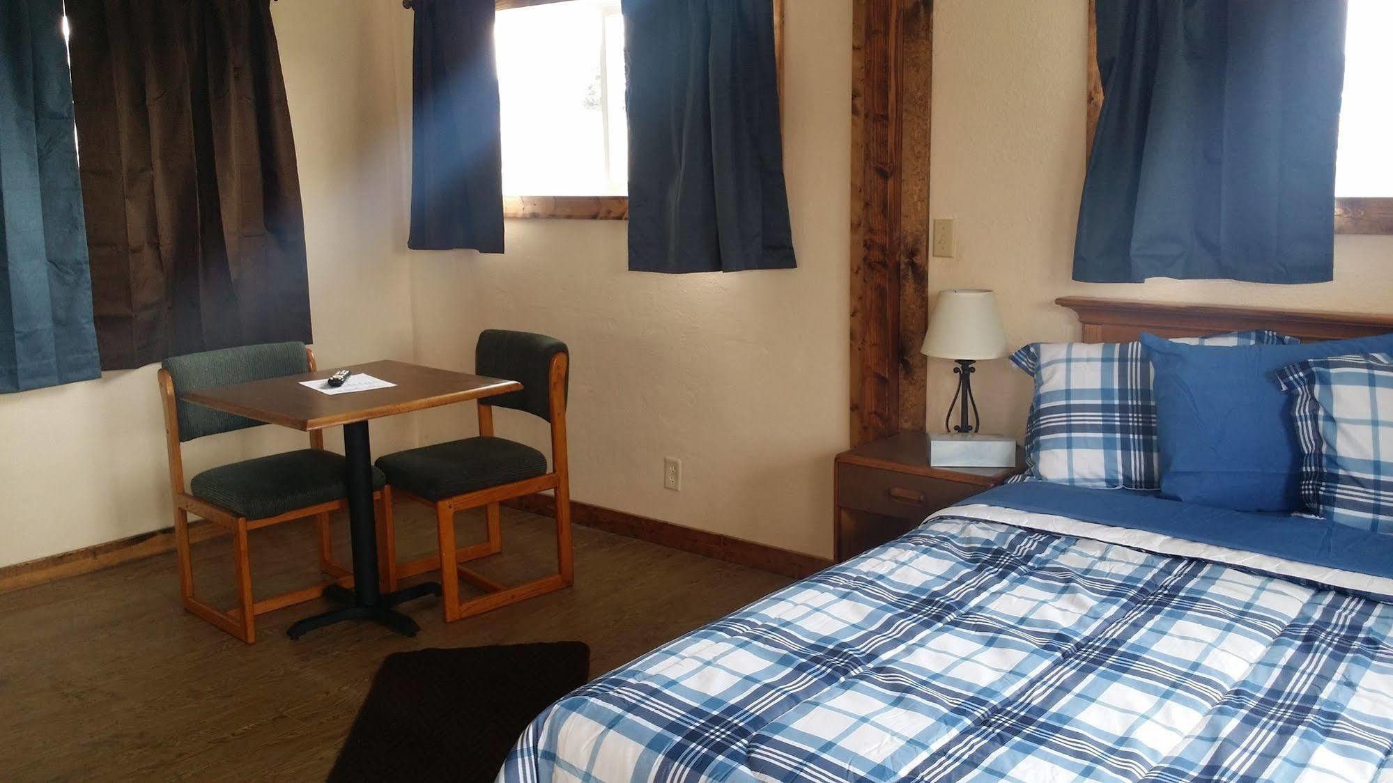 Terrace Motel Coos Bay Dış mekan fotoğraf