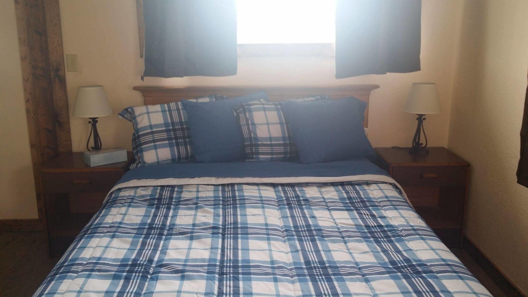 Terrace Motel Coos Bay Dış mekan fotoğraf