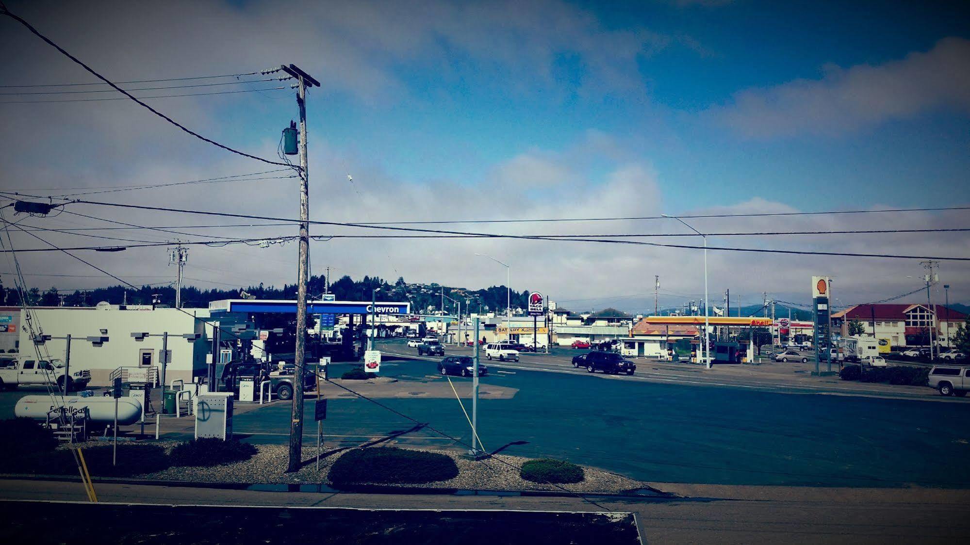 Terrace Motel Coos Bay Dış mekan fotoğraf