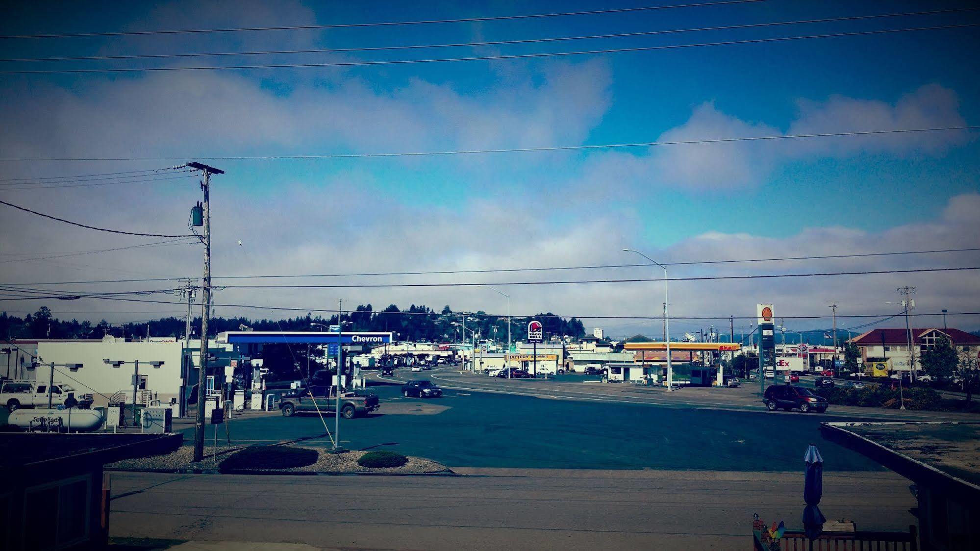 Terrace Motel Coos Bay Dış mekan fotoğraf